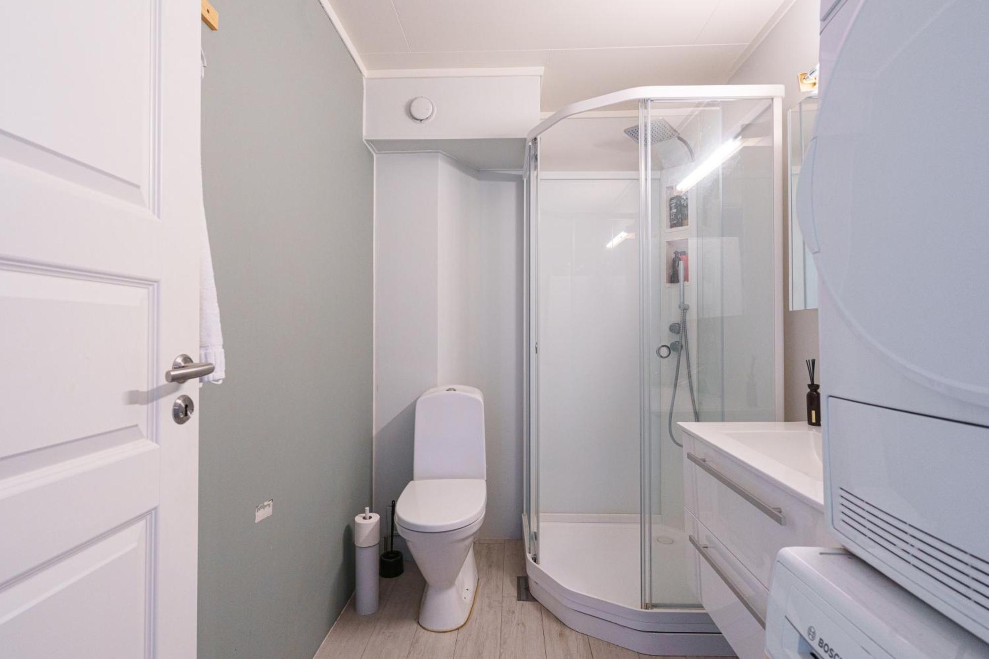 2 And 3 Rooms Apartments Тромсё Экстерьер фото