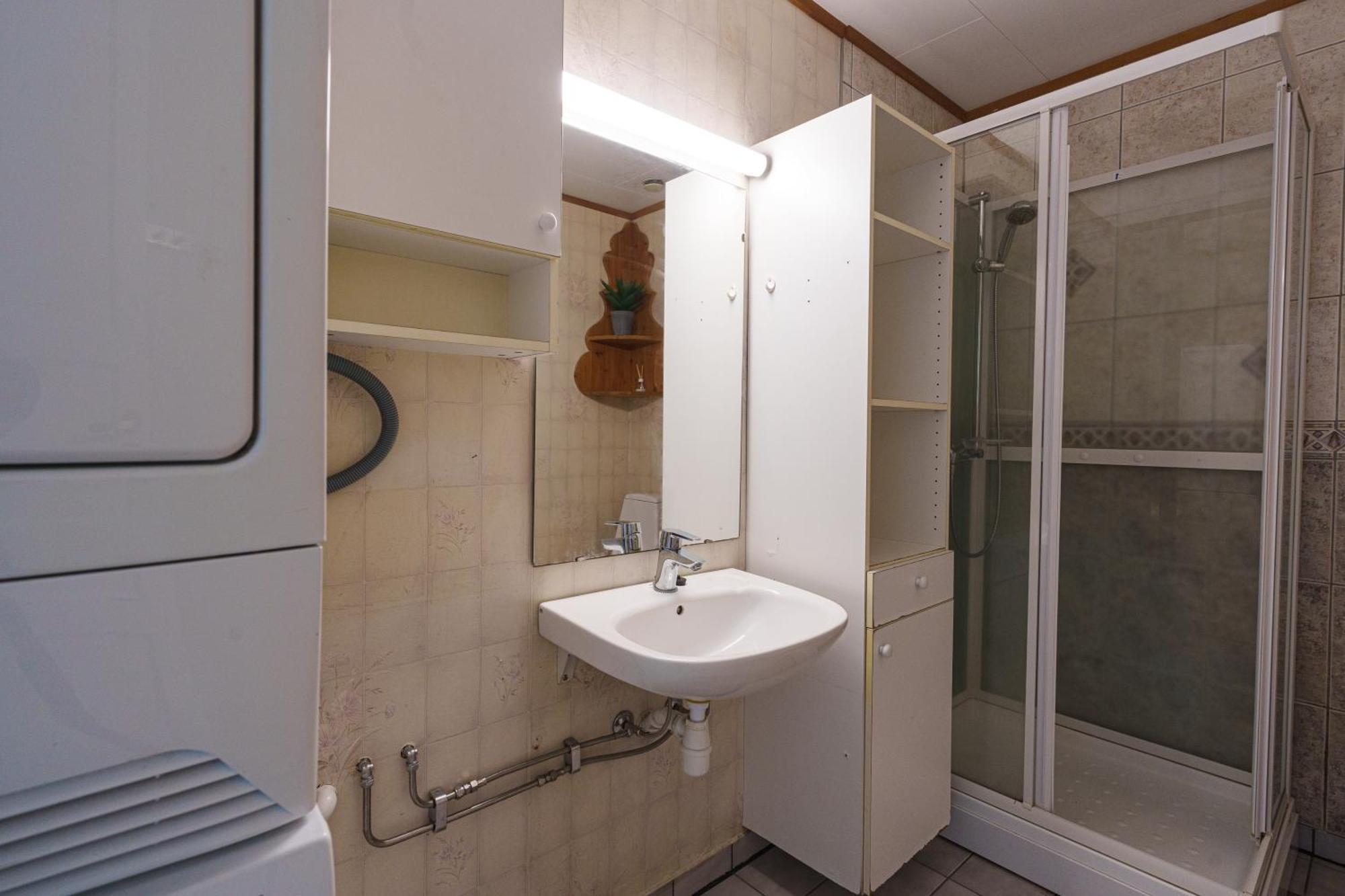 2 And 3 Rooms Apartments Тромсё Номер фото